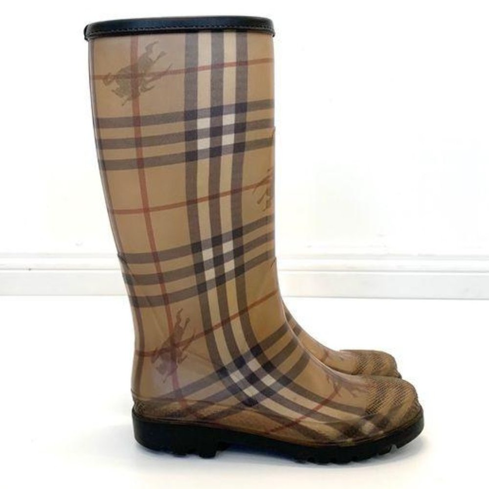 Burberry Rain Boots Signature Plaid Sz 6
